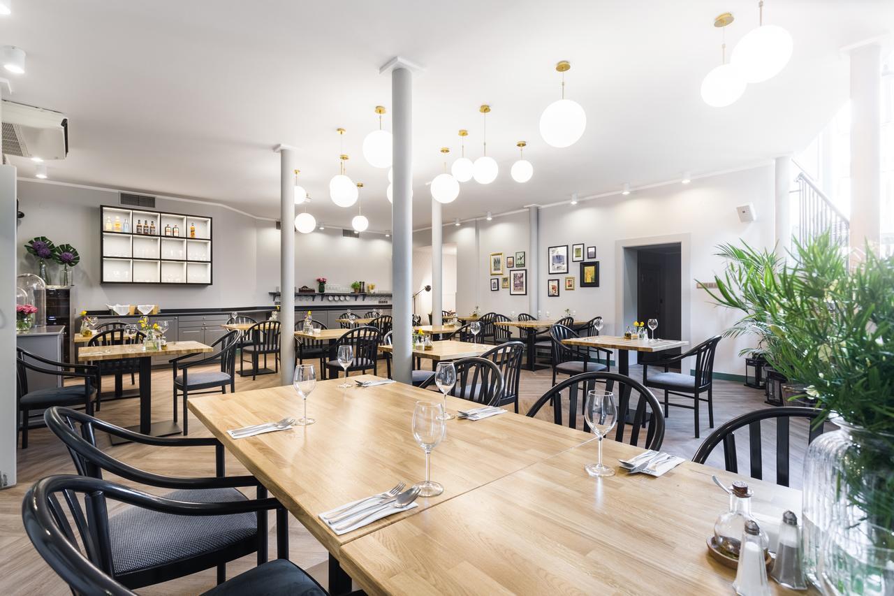 Hotel T&T Poznań Kültér fotó